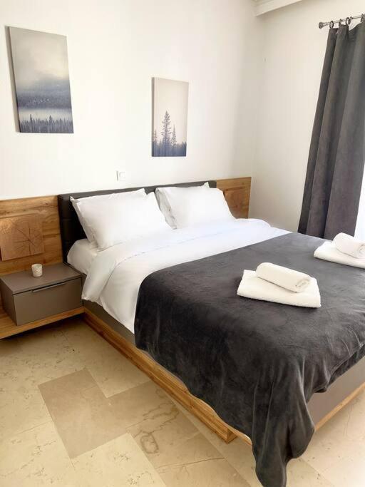 Minimal 3Br Apartment In Athén Kültér fotó
