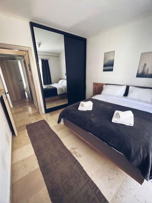 Minimal 3Br Apartment In Athén Kültér fotó